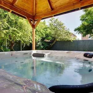 7 Palms Holiday home